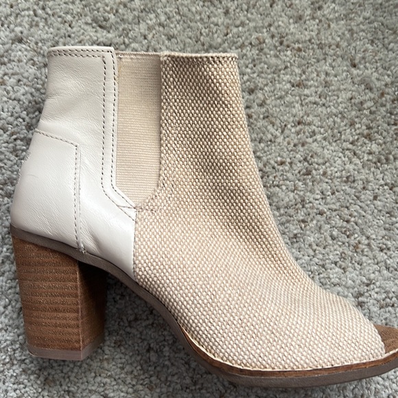 Tom’s canvas booties sz 7.5 - Picture 8 of 9